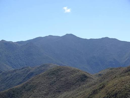 Chaîne de montagnes calédonienne